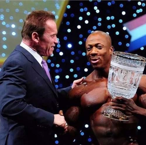 陳老師爆料肖恩最新消息,肖恩最新動(dòng)態(tài)揭秘